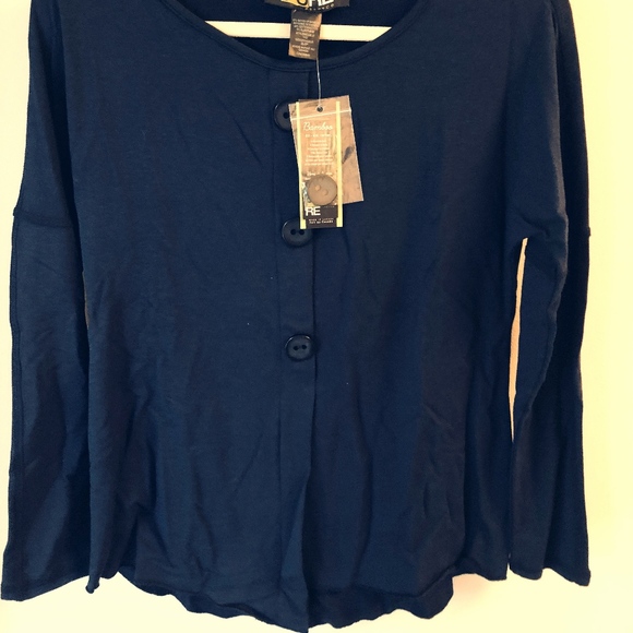 Long Sleeve Button-down Sweater - Picture 1 of 3